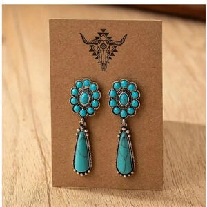 NEW - Western Turquoise Oval Stud  with Drop earrings - Vintage Looking